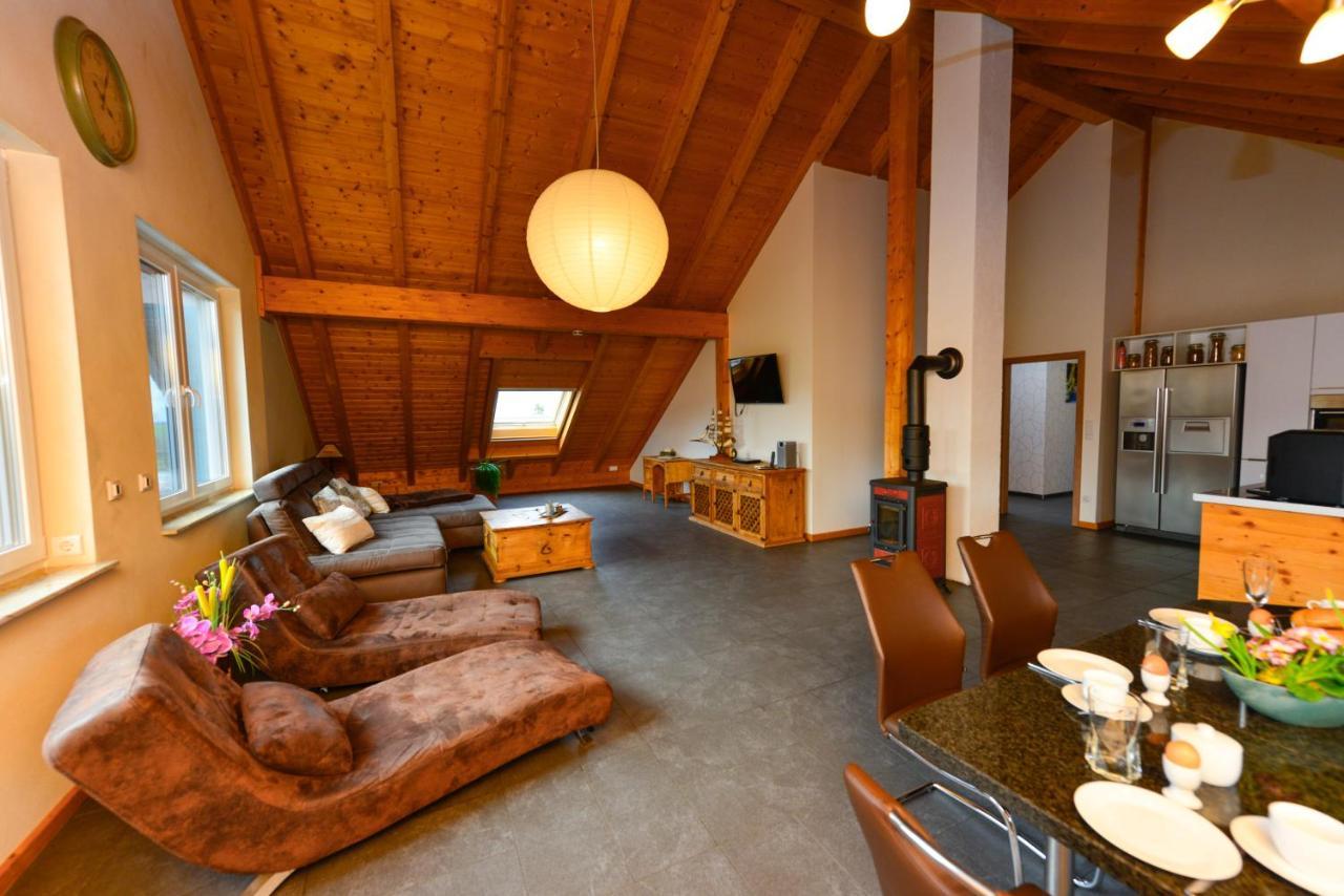 Ferienwohnung Im Erzgebirge Langenweissbach Luaran gambar