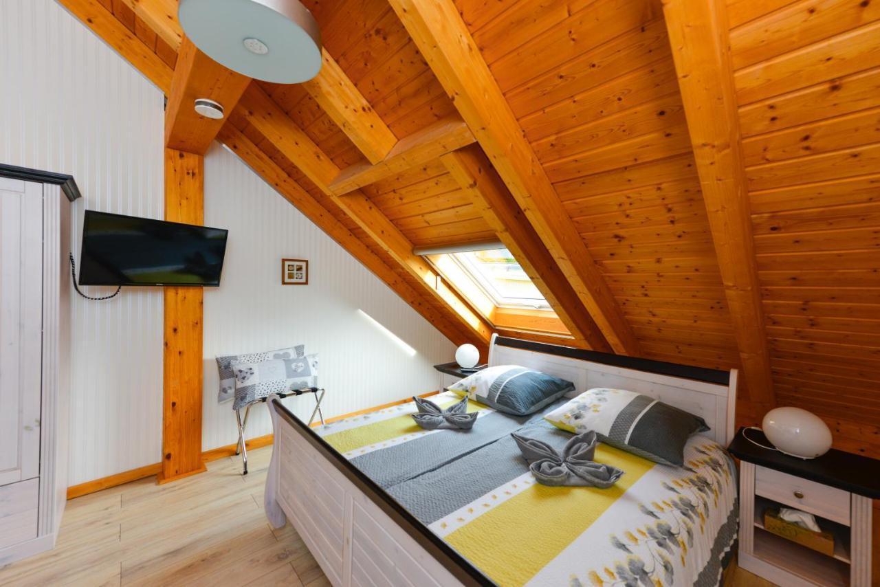 Ferienwohnung Im Erzgebirge Langenweissbach Luaran gambar