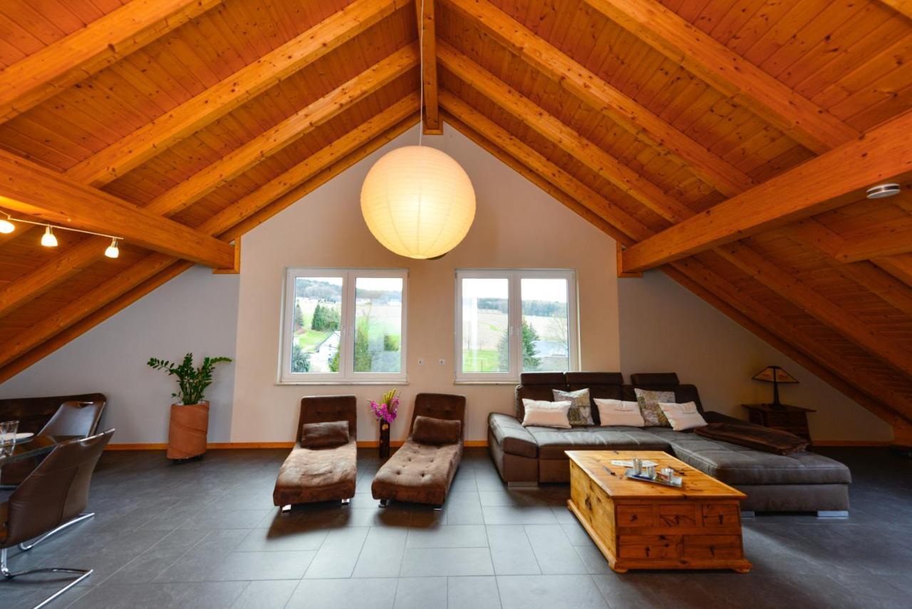Ferienwohnung Im Erzgebirge Langenweissbach Luaran gambar